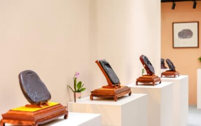 荣宝斋举办“问石端溪——梁佩阳甲子人生砚刻精品展”缩略图中国题字网