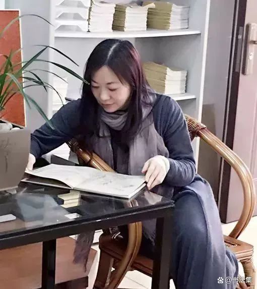 中国书法家协会第八届女书家委员会及作品欣赏插图6中国题字网