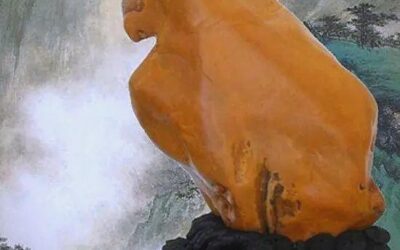 奇石收藏｜著名的四大奇石-《东坡肉形石》《岁月》《小鸡出壳》《中华神鹰》缩略图中国题字网