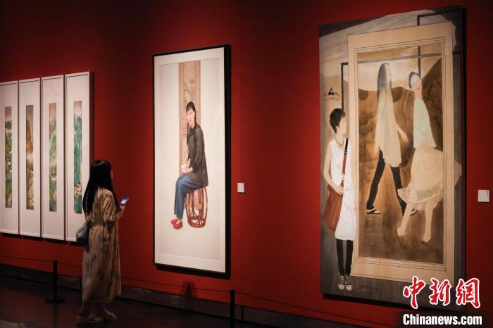 第十二届中国工笔画作品展亮相江苏省美术馆插图2中国题字网
