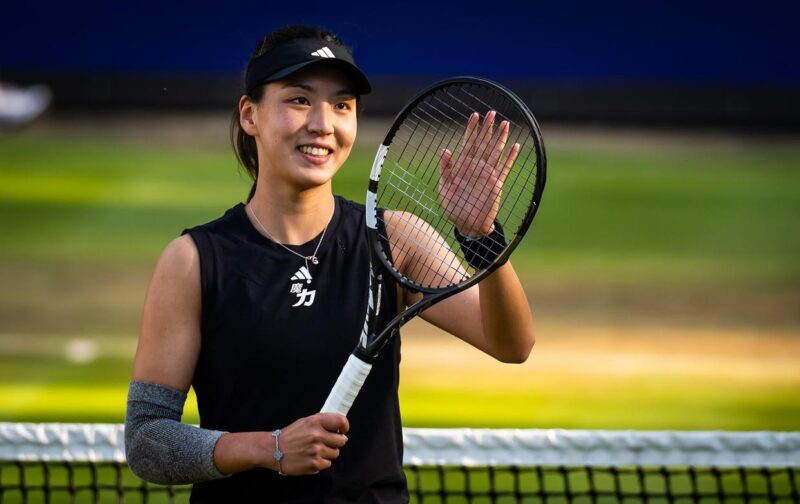 体坛快讯｜中国网球运动员王欣瑜击溃巴多萨晋级柏林赛四强缩略图中国题字网