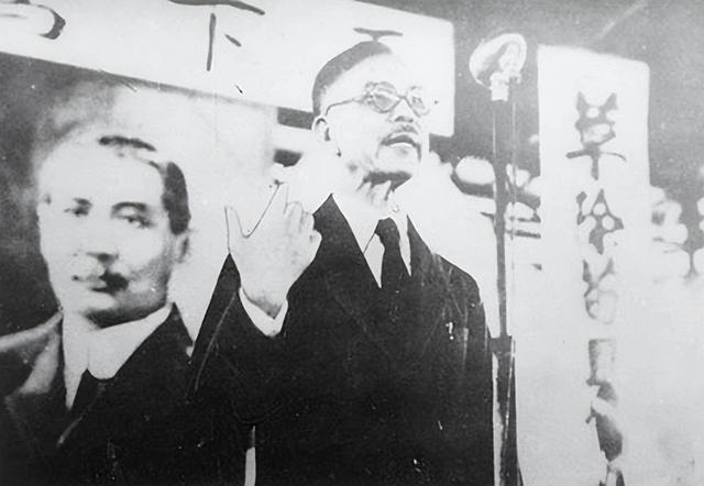 1940年陈嘉庚访问延安，目睹毛主席一个小动作，感叹：全世界仅有插图4中国题字网
