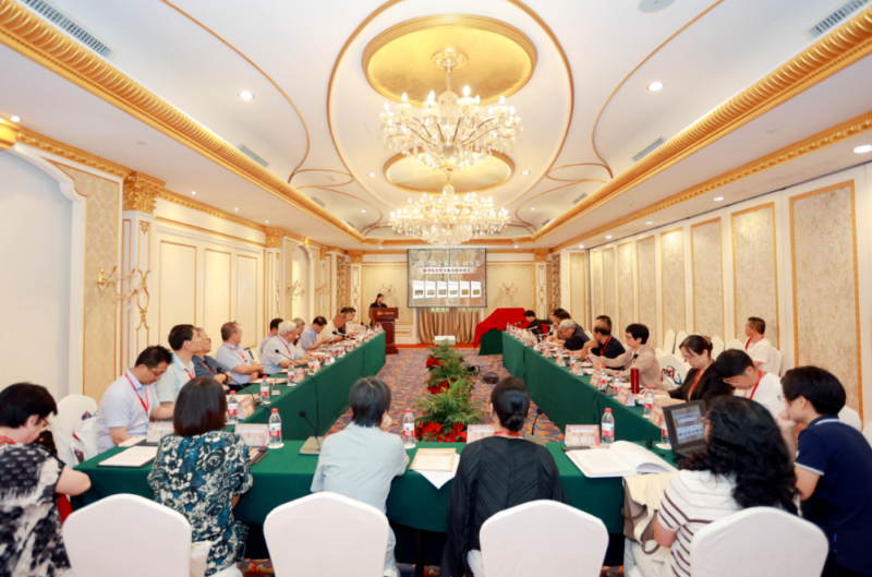 《敦煌丝绸艺术全集·研究卷》新书发布座谈会在四川成都举行插图5中国题字网