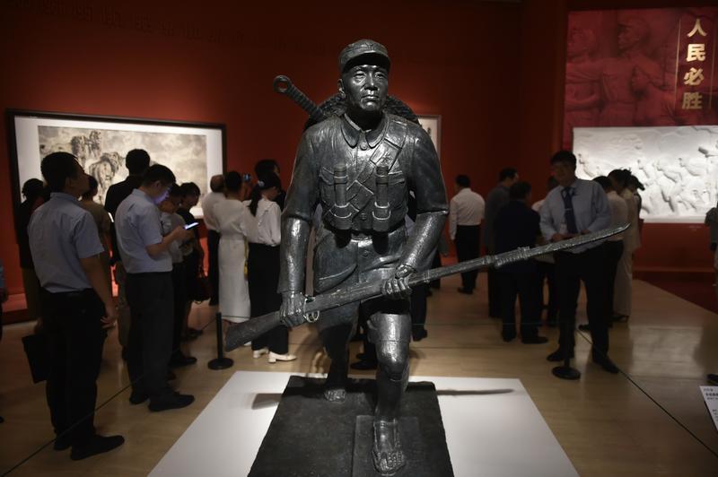 “人民必胜——纪念中国人民抗日战争暨世界反法西斯战争胜利80周年美术作品展”在京开幕插图2中国题字网