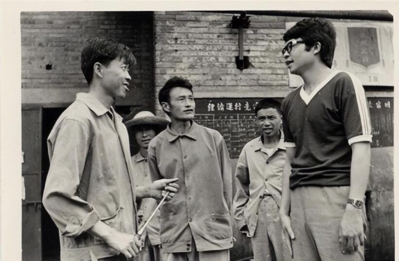 罗中立.当代著名油画家|靠一张《父亲》画作改变命运插图4中国题字网 罗中立.当代著名油画家|靠一张《父亲》画作改变命运插图4中国题字网