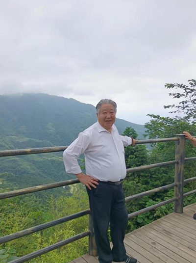 国粹传承 弘扬文化–书画艺术家万长发插图中国题字网