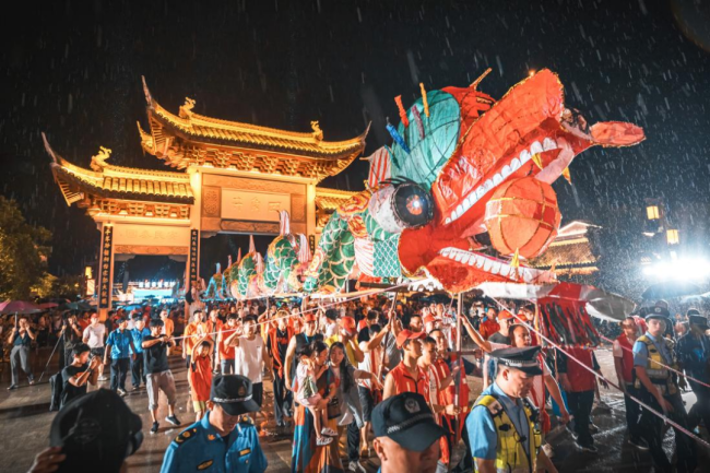 福建连城：文旅融合绘就“冠豸山水·价值连城”新画卷插图3中国题字网