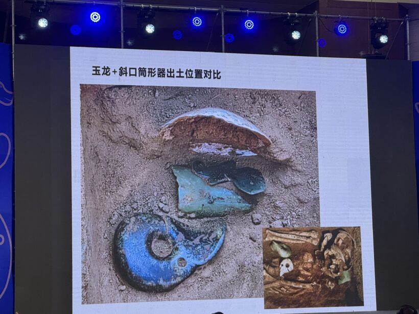 多个首次公布！考古发掘最大体量红山文化玉猪龙首现真容！插图3中国题字网