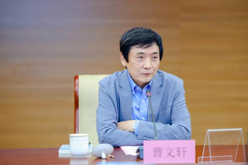 抗战题材儿童小说《芥园花铺》出版，再现战火中的童心之美和人性之光插图2中国题字网