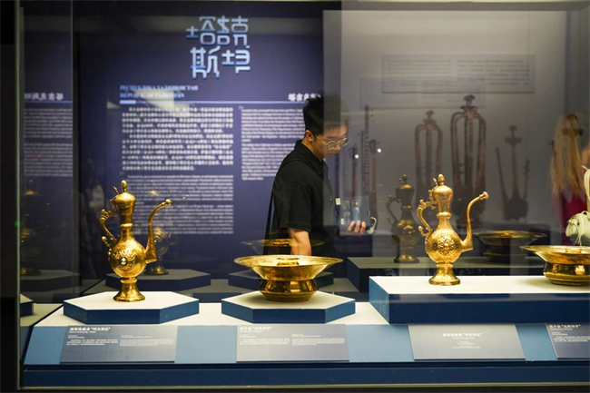 “文明的星河——上海合作组织国家博物馆藏文物联展”开幕插图14中国题字网