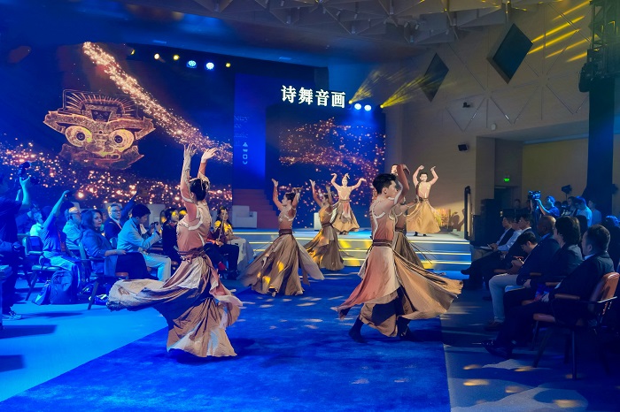 美美与共·文明共绘:世界“诗舞音画”艺术雅集成功举办插图2中国题字网 美美与共·文明共绘:世界“诗舞音画”艺术雅集成功举办插图2中国题字网