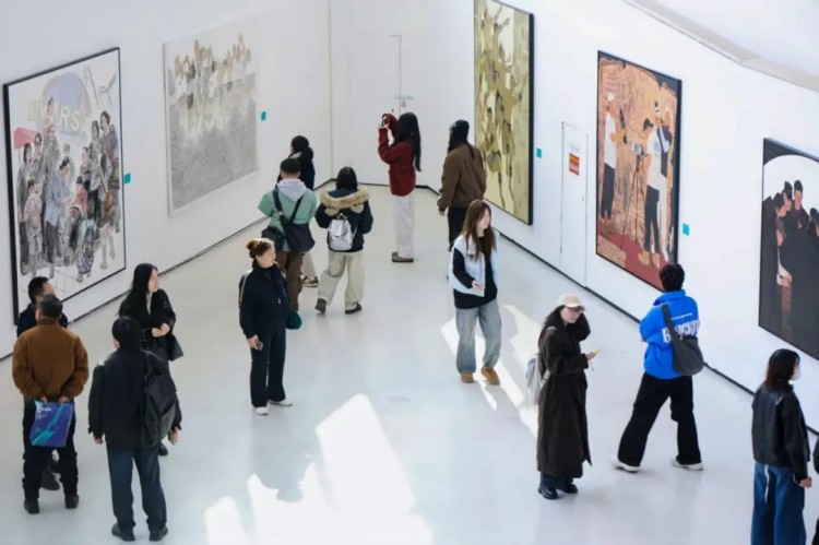 第八届全国青年美术作品展览在重庆开幕插图4中国题字网 第八届全国青年美术作品展览在重庆开幕插图4中国题字网