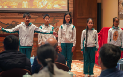 新书发布《一片甲骨叫小吉：藏在甲骨文里的中华文明故事》缩略图中国题字网