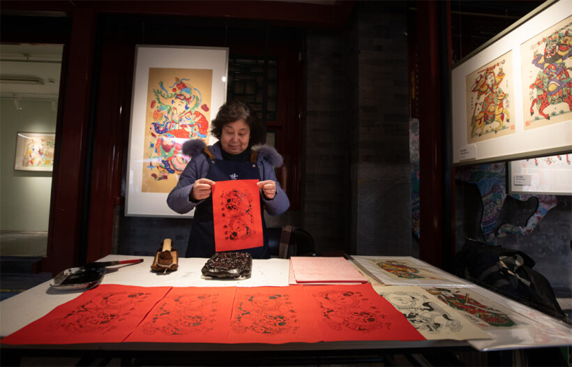 恭王府博物馆展出百余幅馆藏传统木版年画喜迎新春插图3中国题字网