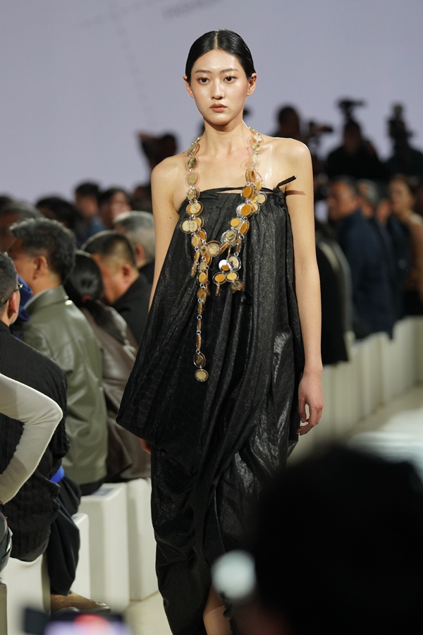 中国美协首届时尚100成果绽放央美美术馆插图4中国题字网