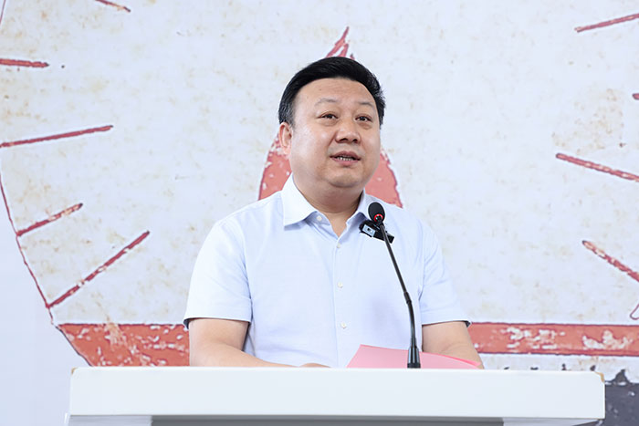 清华艺博推出“巨匠光华:庞薰琹特展”插图4中国题字网 清华艺博推出“巨匠光华:庞薰琹特展”插图4中国题字网