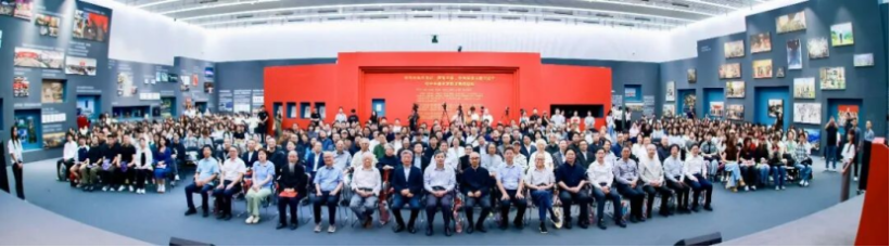 绽放——第三届全国大学生美术作品展览进京展开幕插图中国题字网 绽放——第三届全国大学生美术作品展览进京展开幕插图中国题字网
